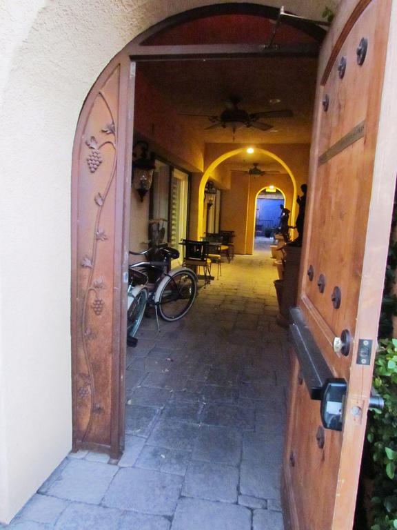 Milo'S Inn At Boulder Боулдър Сити Екстериор снимка