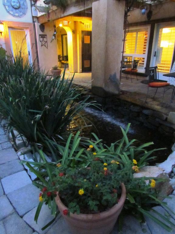 Milo'S Inn At Boulder Боулдър Сити Екстериор снимка